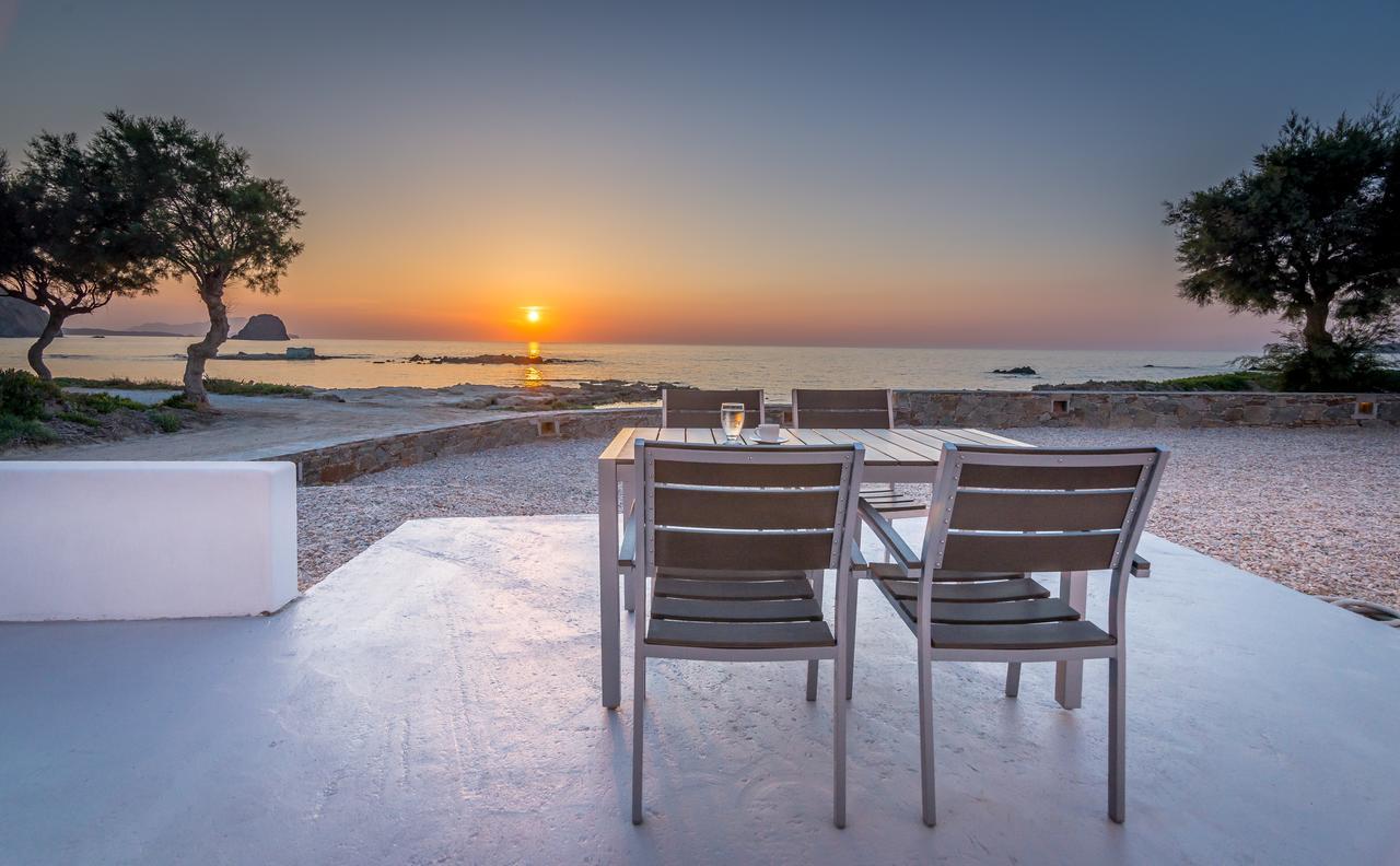 פולוניה Milos Waves Luxury Apartments מראה חיצוני תמונה