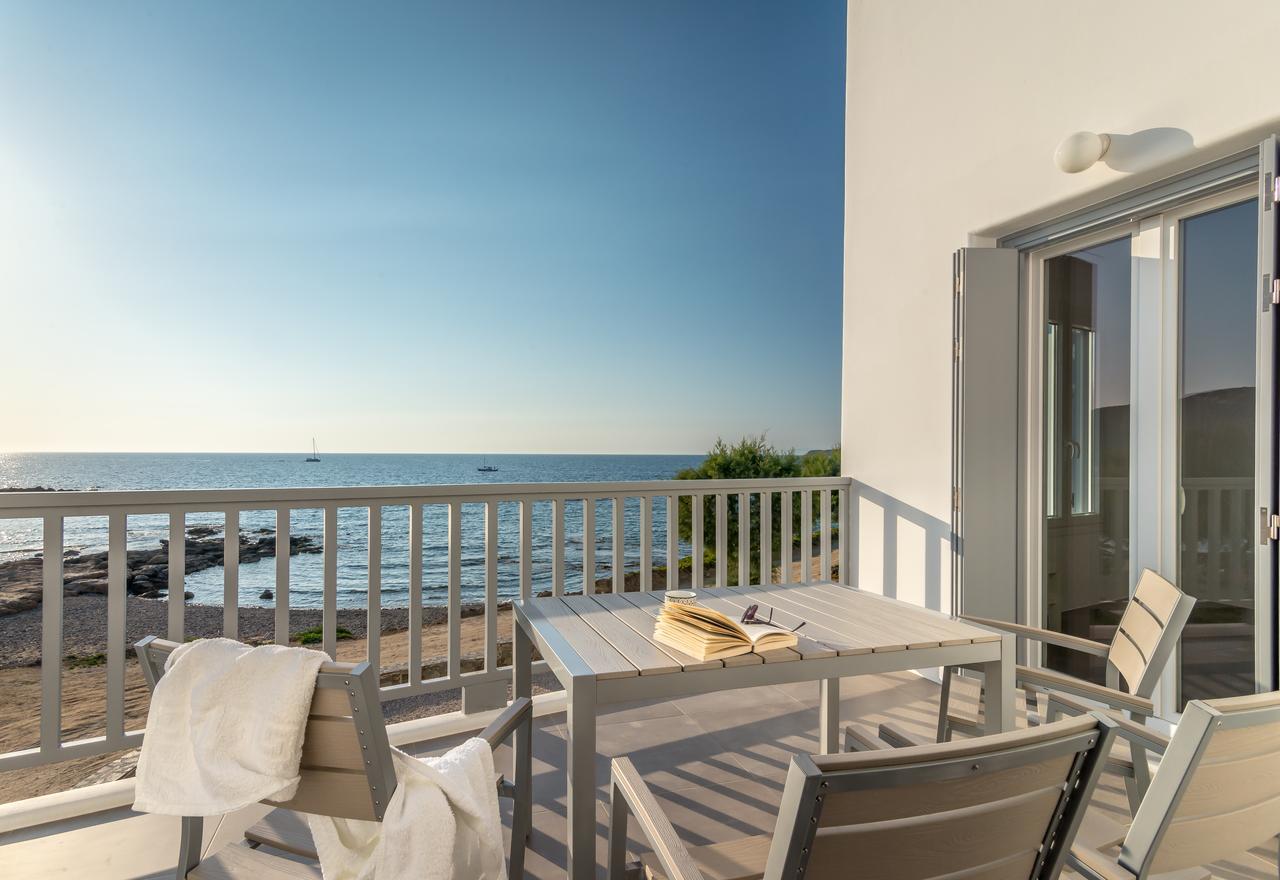 פולוניה Milos Waves Luxury Apartments מראה חיצוני תמונה