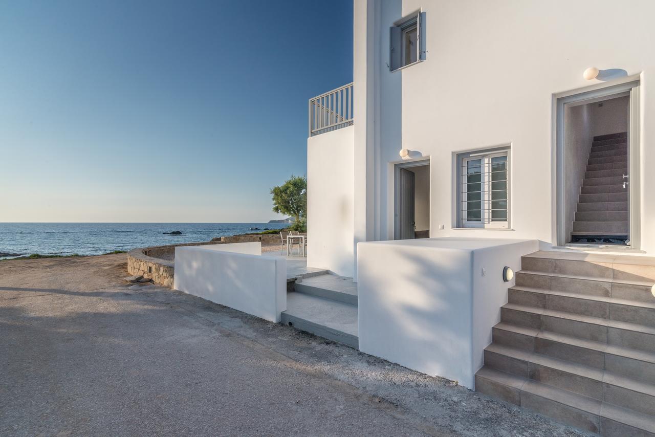 פולוניה Milos Waves Luxury Apartments מראה חיצוני תמונה